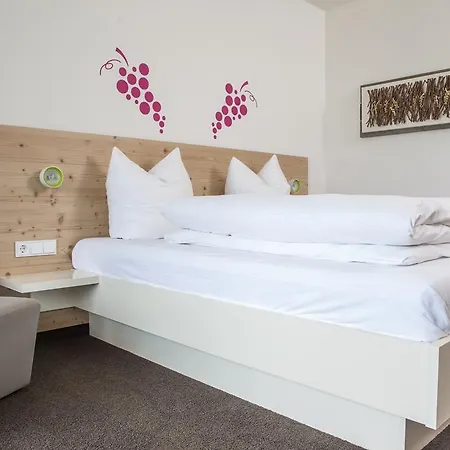 Hotel Alm 3*