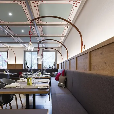 Alm Hotel